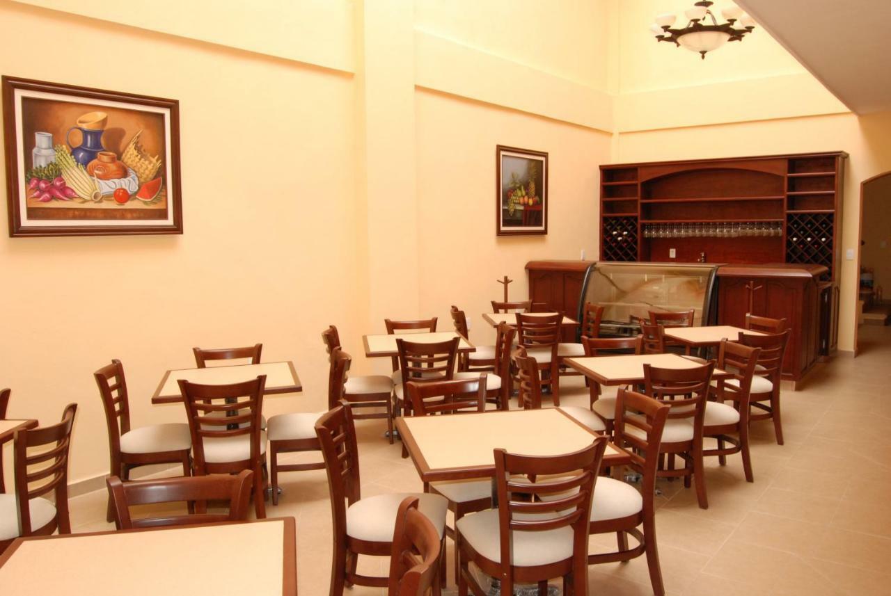Iguala Hotel Centenario מראה חיצוני תמונה
